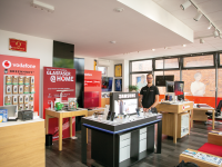 4 Jahre Vodafone & Otelo Store